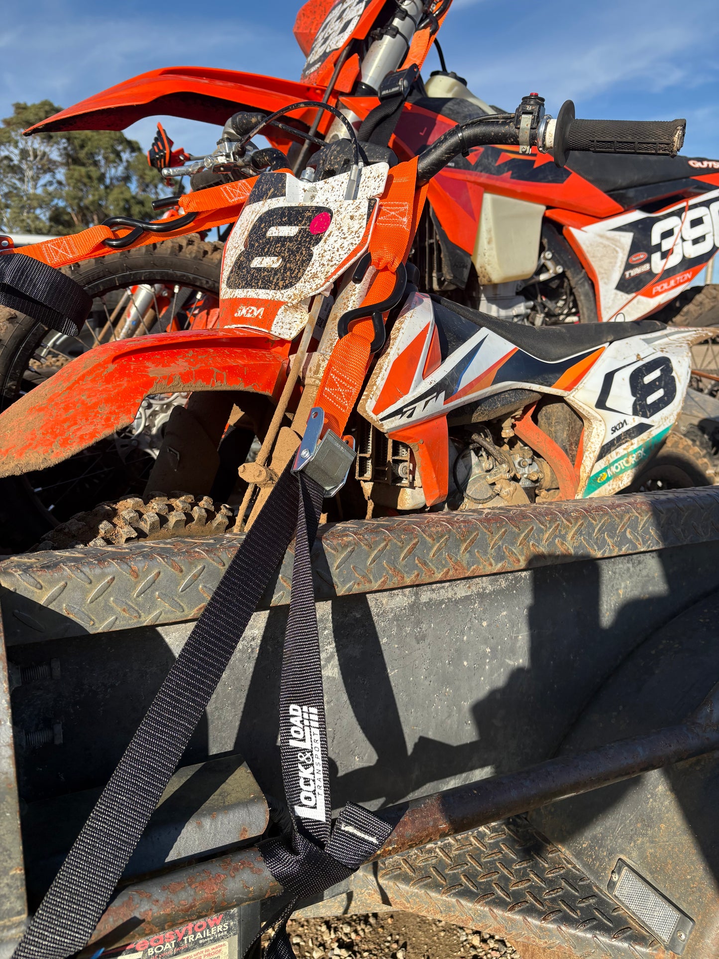 Pair of Orange Motorcycle Tie Down Straps - RW92