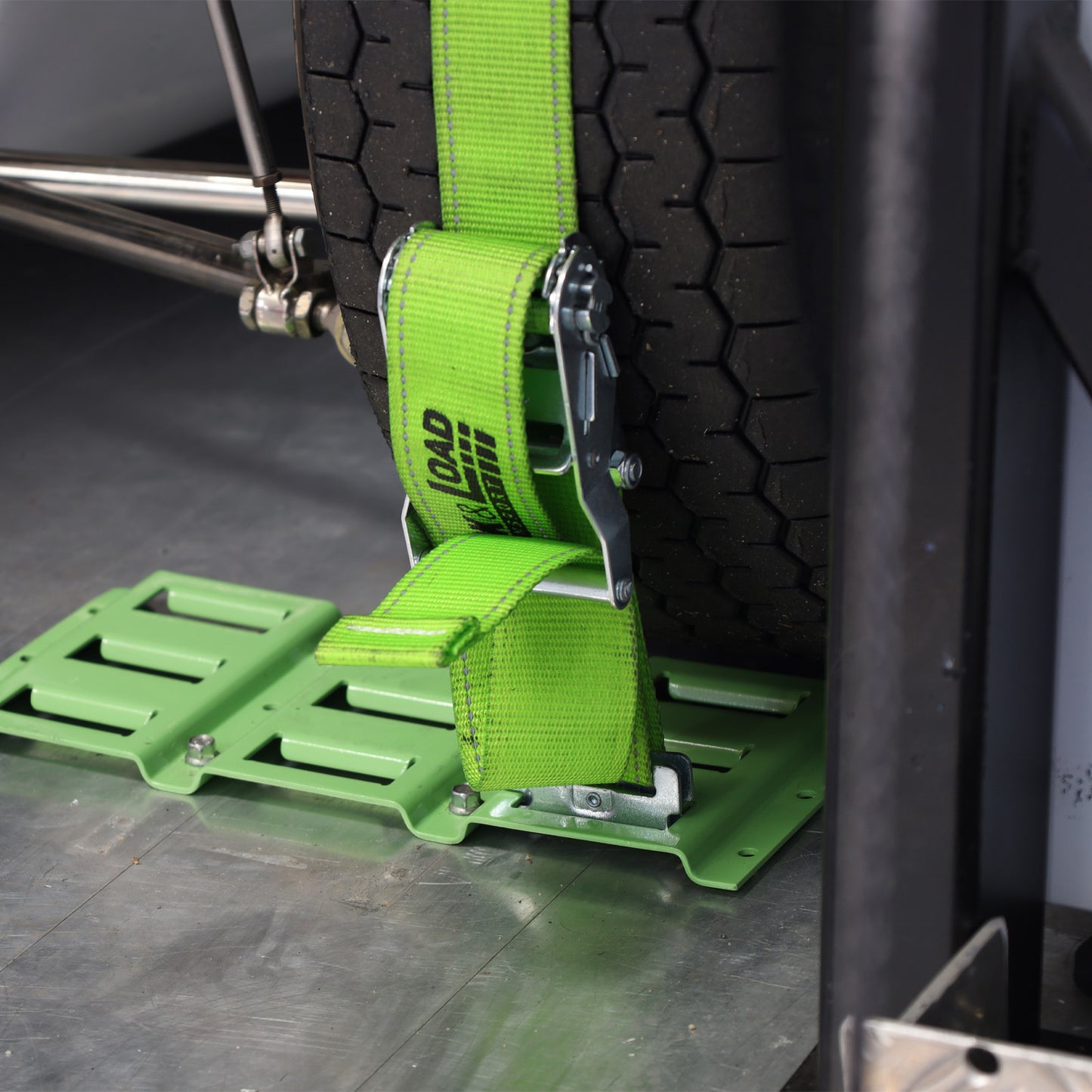 E-Track Multi Wide Kit with 1.8m Straps - RW60